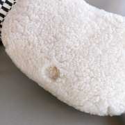 Uubags Manu Mini Hobo Banana Shearling Bag 28x31cm - 3