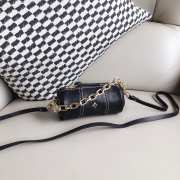 Uubags Manu Atelier Cylinder Black Bag In Soft Leather 13cm - 2