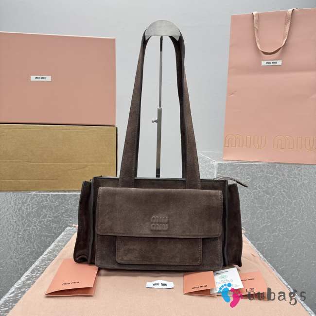 Uubags Miu Miu Utilitaire suede top-handle bag in dark brown 28x17.5x9cm - 1