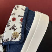 Uubags Chanel Low-Top Sneakers In Blue Denim/ White & Logo-Print Fabric - 4