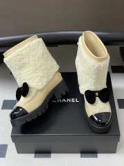  Uubags Chanel Shearling Lambskin, Calfskin, Lambskin & Patent Calfskin In Beige & Black - 4