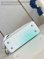 Uubags Louis Vuitton M48865 Capucines Mini Bag In White/ Mint Green Crocodilien Mat 21x14x8cm - 6