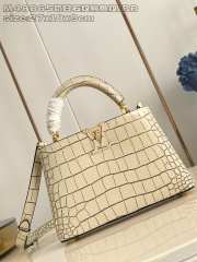Uubags Louis Vuitton N92173 Capucines BB Bag Beige Crocodile Leather Bag 27x18x9cm - 1