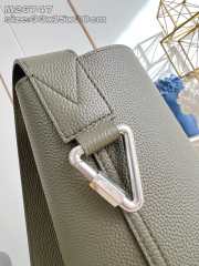 Uubags Louis Vuitton M26747 Verso Hobo Bag In Khaki Green 30x33x15.5cm - 5