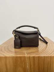 Uubags Loewe Featherlight Small Puzzle Bag (Napalum) In Dark Brownie 17.5x12.5x7.5cm - 1