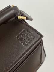 Uubags Loewe Featherlight Small Puzzle Bag (Napalum) In Dark Brownie 17.5x12.5x7.5cm - 4