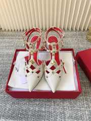 Uubags Valentino Studdy Kidskin Pumps In White 10cm - 5