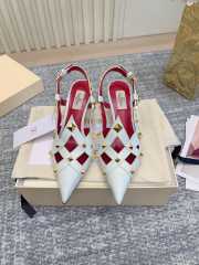 Uubags Valentino Studdy Kidskin Pumps In White 7cm - 6