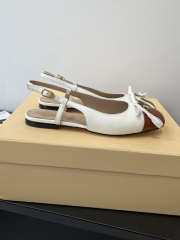 Uubags Valentino Valet Du Roi Kid Slingback Ballerina In Butter/Tobacco 2.5cm - 6