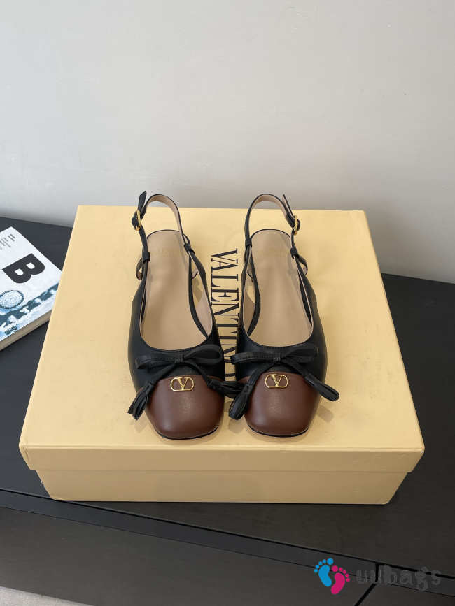 Uubags Valentino Valet Du Roi Kid Slingback Ballerina In Black/Coffe - 1