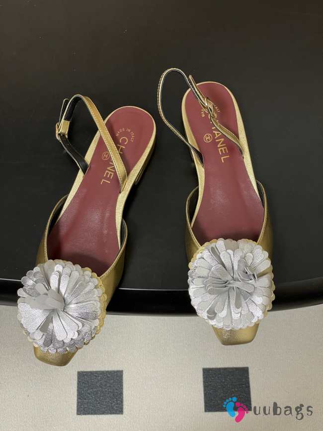 Uubags Chanel slingback sandals embellished with flowers 04 - 1