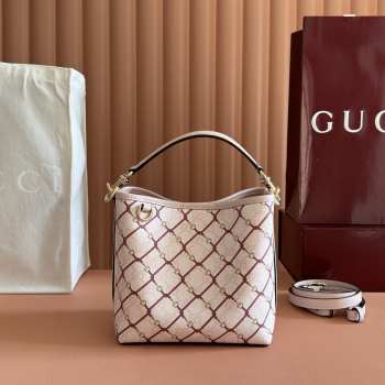 Uubags Gucci GG Emblem small bucket bag in pink and red GG fabric 19x18x11cm