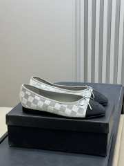 Uubags Chanel G02819 ballet flats white/black sequins & grosgrain - 5