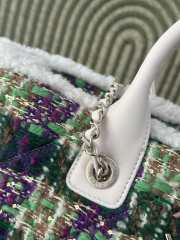 Uubags Chanel Large Shopping Bag Tweed, Shearling Lambskin & Gold-Tone Metal In Green & Purple 27.5x39.5x16cm - 2