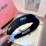 Uubags Miu Miu Black Faux Fur Padded Headband - 3