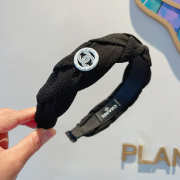 Uubags Chanel Braided Fabric Headband with Button Detail Black - 4