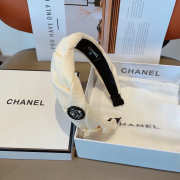Uubags Chanel Braided Fabric Headband with Button Detail White - 2
