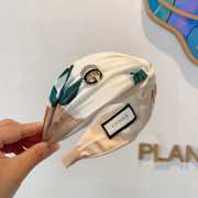 Uubags Gucci Floral Print Padded Headband with Metal Logo - 3