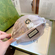 Uubags Gucci silk headband with GG logo in pink - 3