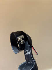 Uubags Christian Louboutin Lock Me Up Pointed Toe Pumps In Black 10.5cm - 5