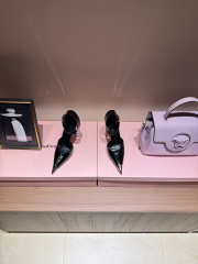 Uubags Christian Louboutin Lock Me Up Pointed Toe Pumps In Black 10.5cm - 4