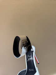 Uubags Christian Louboutin Lock Me Up Pointed Toe Pumps In White 10.5cm - 3