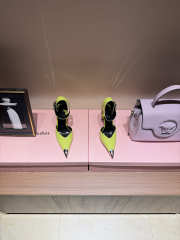 Uubags Christian Louboutin Lock Me Up Pointed Toe Pumps In Acid Green 10.5cm - 2