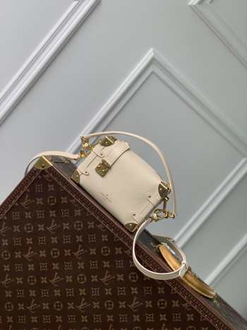 Uubags Louis Vuitton M25072 Mini Side Trunk Bag In Beige 18x12.5x8cm