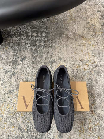 Uubags Vivaia 3 Laces Included Square-Toe Lace-Up Mary Janes Rich Grey Cable Knit