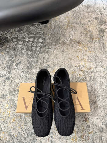 Uubags Vivaia 3 Laces Included Square-Toe Lace-Up Mary Janes Black Knit