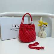 Uubags Balenciaga Small B Bucket Bag In Red Lambskin Leather 21x20x16cm - 5