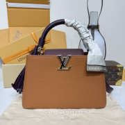 Uubags Louis Vuitton M25463 Capucines MM Bag In Tan/Chocolate 31.05x20x11cm - 1
