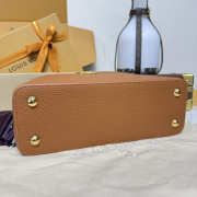 Uubags Louis Vuitton M25463 Capucines MM Bag In Tan/Chocolate 31.05x20x11cm - 6