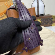 Uubags Louis Vuitton M25463 Capucines BB Bag In Tan/Chocolate 27x9x17.3cm - 2