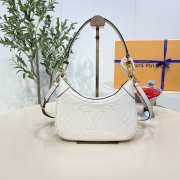 Uubags Louis Vuitton M46099 Bagatelle Monogram Empreinte Bag In White 22x14x9cm - 1