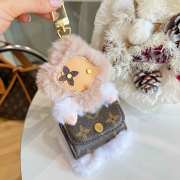 Uubags Louis Vuitton M02603 Vivienne Bag Charm Beige/Monogram  - 3