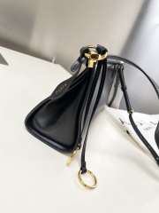 Uubags Alaia Le Click East West Medium Bag In Black Calfskin Leather 30x14x9cm - 2