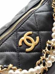 Uubags Chanel Hobo Handbag in Shiny Lambskin 13x23.5x7.5cm - 3