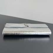 Uubags Bottega Veneta Andiamo Clutch in Metallic Silver Crocodile-Embossed Leather 31x13x3cm - 6