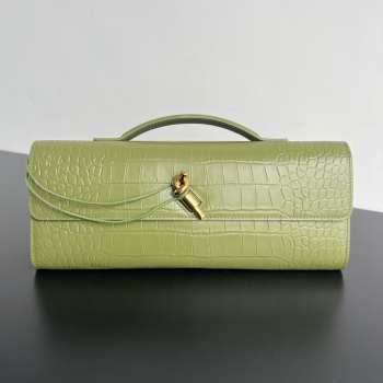 Bottega Veneta Andiamo Clutch in Light Green Crocodile-Embossed Leather 31x13x3cm