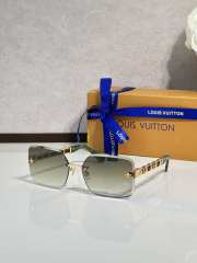 Uubags Louis Vuitton Z21599E Jewel Square Sunglasses - 1