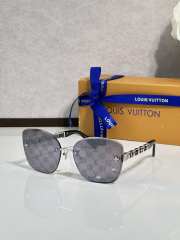 Uubags Louis Vuitton Z2422U Jewel Square-Shaped Sunglasses - 1
