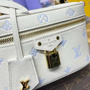 Uubags Louis Vuitton M27744 New Vanity Chain Pouch Monogram Milky White/Blue 19x11.5x6.5cm - 2