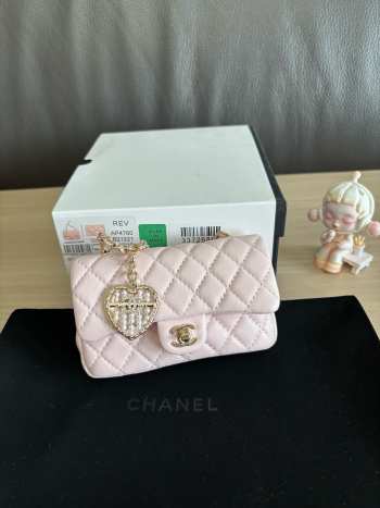 Uubags Chanel flap bag, sequins & gold-tone metal, light pink 20x12.5x6cm