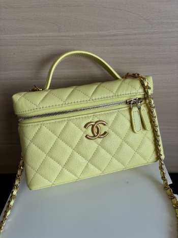 Uubags Chanel AP4407 Vanity bag light green glossy calfskin with grain effect & gold-plated metal 