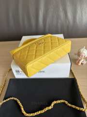 Uubags Chanel AP4407 Vanity bag light yellow glossy calfskin with grain effect & gold-plated metal  - 3