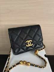 Uubags Chnael Mini Woc Wallet On Chain In Black Caviar Calfskin & Gold-Tone Metal 12x7.5x3cm - 2