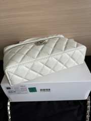 Uubags Chanel AP4407 Vanity bag white glossy calfskin with grain effect & gold-plated metal - 6