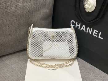 Uubags Chanel Mesh Shiny Lambskin Clutch With Chain White 15x21.5x6cm