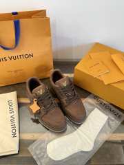 Uubags Louis Vuitton 1AHCWK Trainer Sneaker In Brown - 5